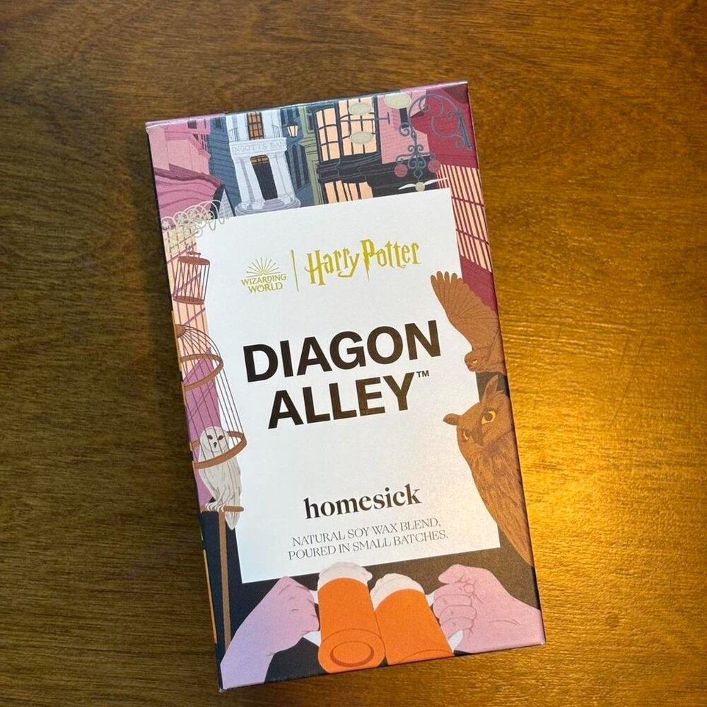 Homesick Diagon Alley candle